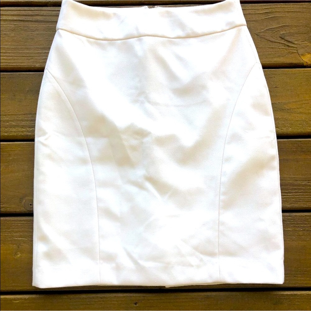 Banana Republic White Pencil Skirt